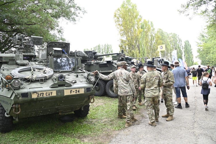 Armáda České republiky